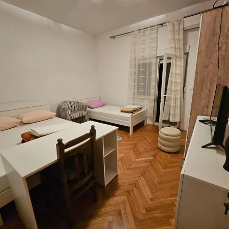 Nena * Сплит