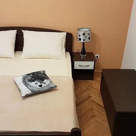 Nena Сплит